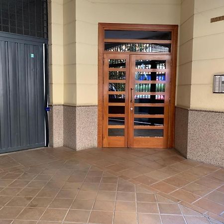 Apartamento Con Encanto Y Parking Privado Y Gratuito Granada Esterno foto