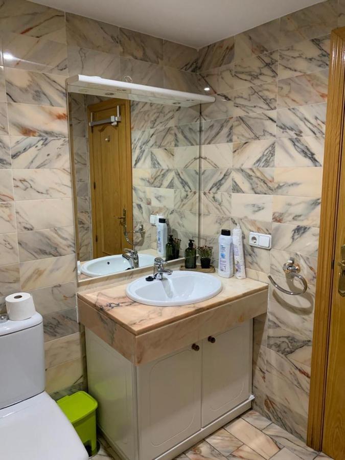 Apartamento Con Encanto Y Parking Privado Y Gratuito Granada Esterno foto
