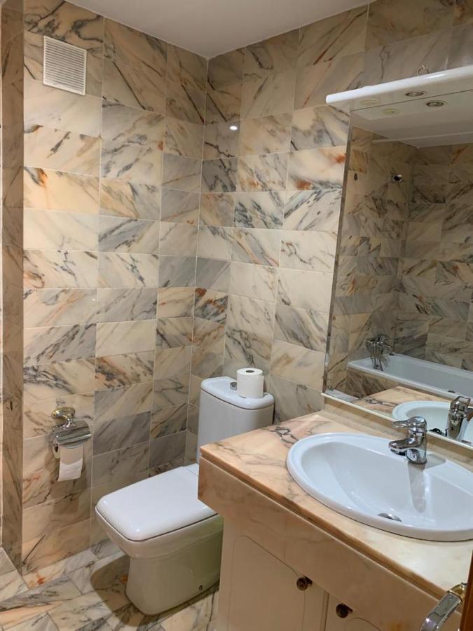 Apartamento Con Encanto Y Parking Privado Y Gratuito Granada Esterno foto